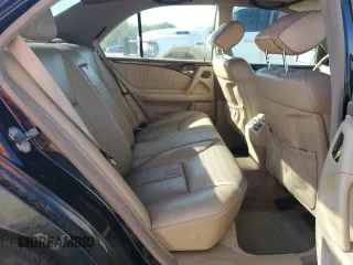 1998 Mercedes-Benz E 320 with VIN WDBJF25F3WA578364, listed as a Copart auction lot 77551834 with 228,913 mi miles and Salvage Title. Bid and sale history available at DreamBid. Image 10.
