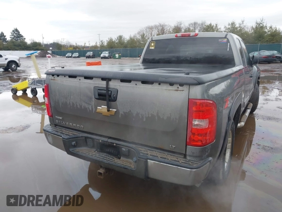 2009 Chevrolet Silverado 1500 LT with VIN 1GCEK29079Z253811, listed as a IAAI auction lot 41670484 with 0 mi miles. Bid and sale history available at carsss.com. Image 4.