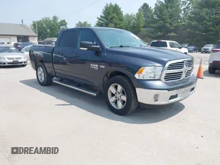 2019 Ram 1500 Big Horn z VIN 1C6RR7TT0KS609437, wystawiony jako IAAI lot #42502367 z przebiegiem 230 683 mil mil oraz . Historia ofert i sprzedaży dostępna na DreamBid. Obrazek 1.