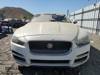 2017 Jaguar XE 35t Premium with VIN SAJAD4BV4HA949101, listed as a Copart auction lot 77281154 with 76,778 mi miles and Clean Title. Bid and sale history available at DreamBid. Image 5.