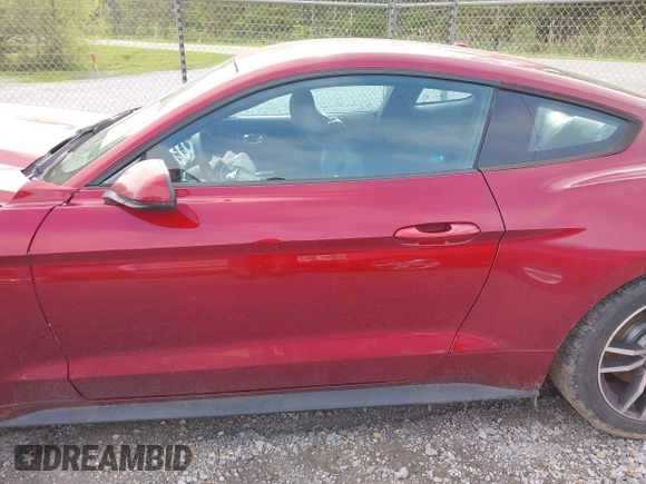 2016 Ford Mustang EcoBoost z VIN 1FA6P8TH4G5266159, wystawiony jako IAAI lot #41930934 z przebiegiem 158 794 mil mil oraz . Historia ofert i sprzedaży dostępna na DreamBid. Obrazek 15.