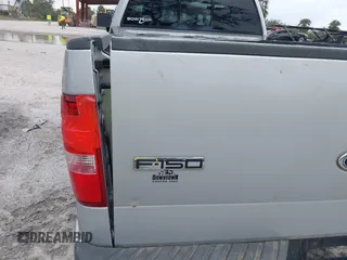 2004 Ford F-150 XL z VIN 1FTRF14504NA05239, wystawiony jako IAAI lot #41272950 z przebiegiem Nie podano mil oraz . Historia ofert i sprzedaży dostępna na DreamBid. Obrazek 12.
