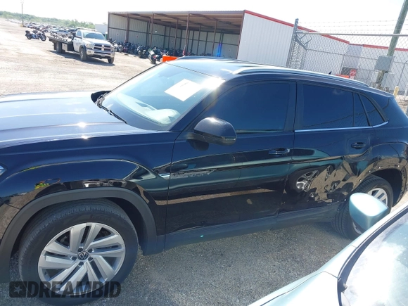 2022 Volkswagen Atlas SE с VIN 1V2WE2CA3NC203707, выставлен на аукционе IAAI как лот 42234723 с пробегом 50 609 миль миль и . История ставок и продаж доступна на DreamBid. Изображение 14.