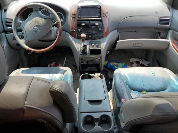 2005 Toyota Sienna XLE with VIN 5TDBA22C65S034814, listed as a Copart auction lot 64951944 with Not provided miles and Non repairable. Bid and sale history available at DreamBid. Image 8.
