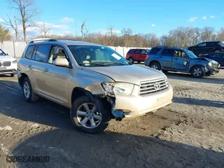 2009 Toyota Highlander with VIN JTEDS41A692084543, listed as a IAAI auction lot 41208295 with 203,620 mi miles. Bid and sale history available at carsss.com. Image 1.