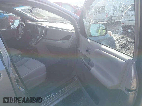 2017 Toyota Sienna LE with VIN 5TDJZ3DC9HS168079, listed as a IAAI auction lot 41175845 with 98,585 mi miles. Bid and sale history available at carsss.com. Image 5.