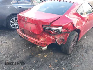 2017 Toyota 86 with VIN JF1ZNAA15H8704610, listed as a IAAI auction lot 40336438 with 125,687 mi miles. Bid and sale history available at carsss.com. Image 6.