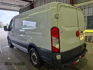 2016 Ford Transit Cargo z VIN 1FTYE1YM9GKB19505, wystawiony jako IAAI lot #42774251 z przebiegiem 252 184 mil mil oraz . Historia ofert i sprzedaży dostępna na DreamBid. Obrazek 16.