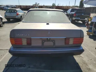 1989 Mercedes-Benz 560 with VIN WDBCA39D7KA428953, listed as a Copart auction lot 80856634 with 243,871 mi miles and Clean Title. Bid and sale history available at DreamBid. Image 6.