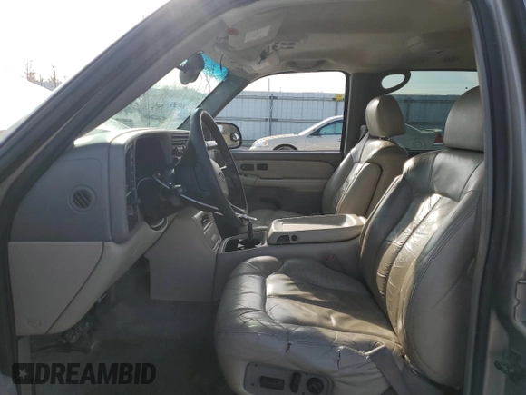 2002 Chevrolet Suburban Z71 с VIN 3GNFK16Z42G220151, выставлен на аукционе Copart как лот 44304335 с пробегом 223 194 миль миль и Списание • Salvage title. История ставок и продаж доступна на DreamBid. Изображение 7.