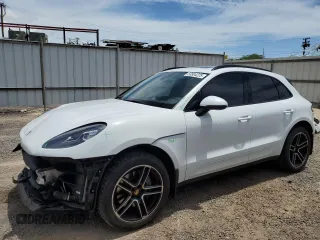 2019 Porsche Macan S z VIN WP1AB2A5XKLB34020, wystawiony jako Copart lot #53504225 z przebiegiem 59 942 mil mil oraz Szkoda całkowita • Salvage title. Historia ofert i sprzedaży dostępna na DreamBid. Obrazek 1.