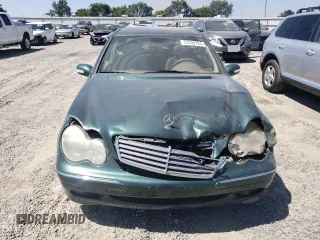 2001 Mercedes-Benz C 230/260/280/320 z VIN WDBRF61J21F089325, wystawiony jako Copart lot #57538794 z przebiegiem 88 695 mil mil oraz Czysty tytuł • Clean title. Historia ofert i sprzedaży dostępna na DreamBid. Obrazek 5.
