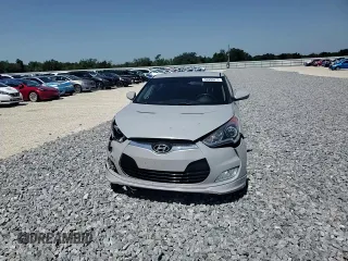 2013 Hyundai Veloster RE:MIX with VIN KMHTC6AD4DU127949, listed as a Copart auction lot 56993075 with 95,772 mi miles and Salvage title. Bid and sale history available at DreamBid. Image 13.