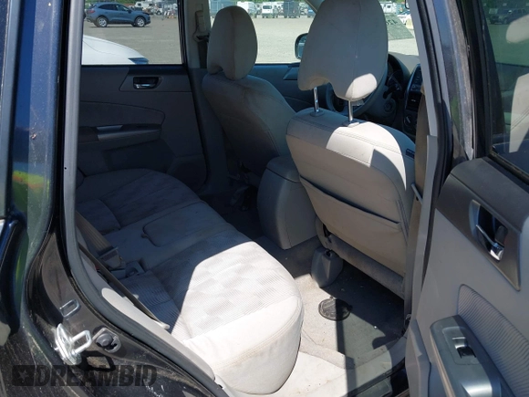 2009 Subaru Forester X with VIN JF2SH636X9G793415, listed as a IAAI auction lot 42614382 with 116,965 mi miles and . Bid and sale history available at DreamBid. Image 8.