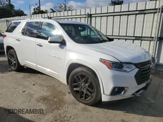 2020 Chevrolet Traverse Premier with VIN 1GNEVKKW8LJ132479, listed as a Copart auction lot 80720514 with 90,123 mi miles and Salvage Title. Bid and sale history available at carsss.com. Image 4.