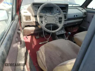 1985 Volkswagen Golf с VIN WVWCA015XFK018149, выставлен на аукционе Copart как лот 78178254 с пробегом Не указан миль и Чистый • Clean title. История ставок и продаж доступна на DreamBid. Изображение 8.