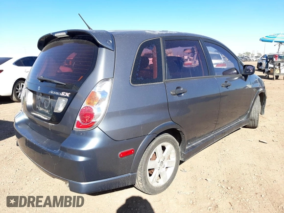 2006 Suzuki Aerio Premium z VIN JS2RC62HX65351004, wystawiony jako Copart lot #44656943 z przebiegiem Nie podano mil oraz Czysty tytuł • Clean title. Historia ofert i sprzedaży dostępna na DreamBid. Obrazek 3.