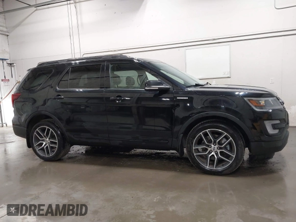 2017 Ford Explorer Sport z VIN 1FM5K8GT1HGB00329, wystawiony jako IAAI lot #42702719 z przebiegiem 102 877 mil mil oraz . Historia ofert i sprzedaży dostępna na DreamBid. Obrazek 13.