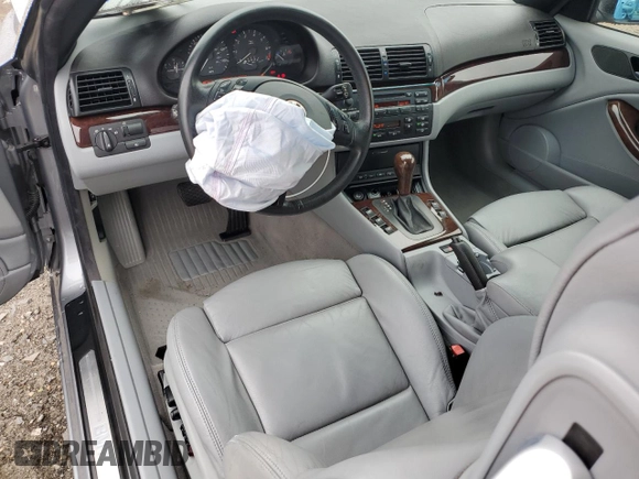 2005 BMW 3 Series 325Ci with VIN WBABW33425PL36431, listed as a Copart auction lot 55774905 with 82,530 mi miles and Salvage title. Bid and sale history available at DreamBid. Image 8.