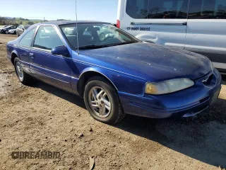 1997 Ford Thunderbird LX with VIN 1FALP6247VH129234, listed as a Copart auction lot 47096335 with 101,461 mi miles and Clean Title. Bid and sale history available at DreamBid. Image 4.