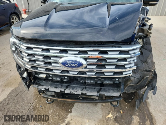 2018 Ford Expedition Limited z VIN 1FMJU2AT4JEA17333, wystawiony jako Copart lot #61040535 z przebiegiem 63 226 mil mil oraz Nie do naprawy • Non repairable. Historia ofert i sprzedaży dostępna na DreamBid. Obrazek 12.