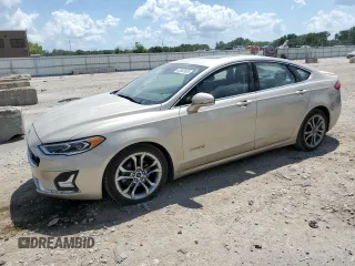 2019 Ford Fusion Titanium with VIN 3FA6P0RU2KR180795, listed as a Copart auction lot 63082835 with 153,778 mi miles and Salvage title. Bid and sale history available at DreamBid. Image 1.