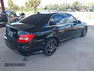 2013 Mercedes-Benz C-Class C 250 Sport with VIN WDDGF4HB8DA798585, listed as a IAAI auction lot 40421628 with 121,343 mi miles. Bid and sale history available at carsss.com. Image 4.