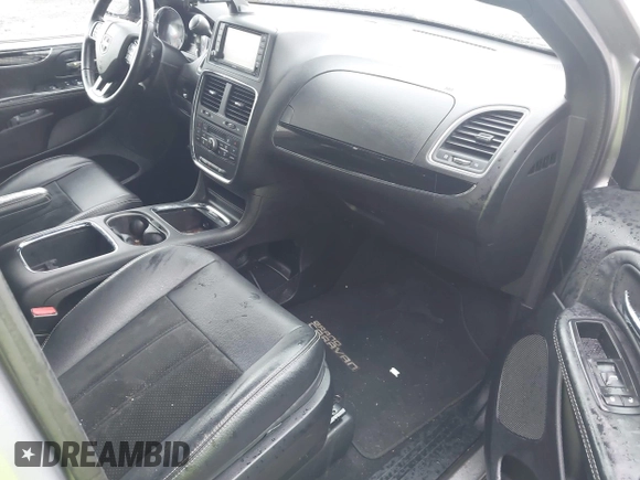 2014 Dodge Grand Caravan SXT with VIN 2C4RDGCG3ER451465, listed as a IAAI auction lot 42111958 with 176,707 mi miles and . Bid and sale history available at DreamBid. Image 5.