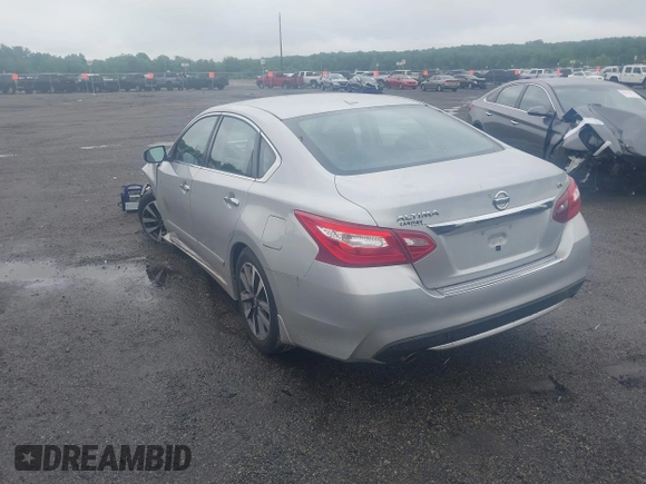 2017 Nissan Altima SV with VIN 1N4AL3AP4HC148936, listed as a IAAI auction lot 42340153 with 76,049 mi miles and . Bid and sale history available at DreamBid. Image 3.