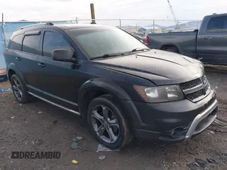 2015 Dodge Journey Crossroad z VIN 3C4PDCGG4FT611491, wystawiony jako IAAI lot #41169513 z przebiegiem 144 740 mil mil oraz . Historia ofert i sprzedaży dostępna na DreamBid. Obrazek 1.