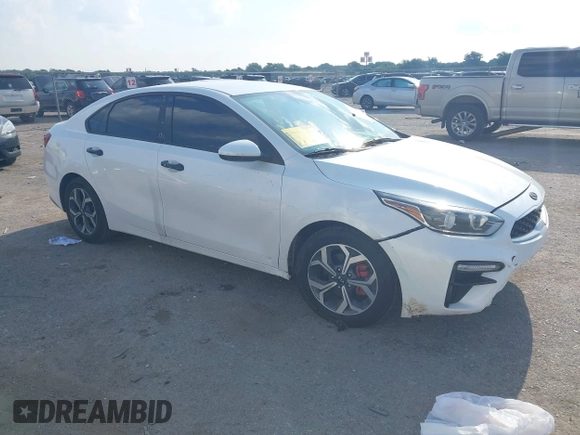 2021 Kia Forte LXS с VIN 3KPF24AD9ME304082, выставлен на аукционе IAAI как лот 42400258 с пробегом 64 053 миль миль и . История ставок и продаж доступна на DreamBid. Изображение 1.