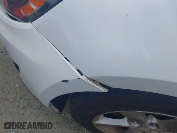 2015 Kia Optima LX with VIN KNAGM4A71F5589591, listed as a IAAI auction lot 42638648 with 154,913 mi miles and . Bid and sale history available at DreamBid. Image 14.