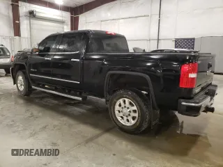 2018 GMC Sierra 2500HD SLT with VIN 1GT12TEY9JF223506, listed as a Copart auction lot 78465644 with 77,236 mi miles and Salvage Title. Bid and sale history available at carsss.com. Image 2.