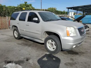 2008 GMC Yukon SLT w/4SB with VIN 1GKFC13J38J185621, listed as a Copart auction lot 71009934 with 173,476 mi miles and Salvage Title. Bid and sale history available at carsss.com. Image 4.