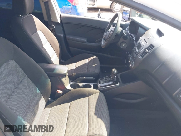 2017 Kia Forte LX with VIN 3KPFK4A71HE082296, listed as a IAAI auction lot 41860381 with 84,130 mi miles. Bid and sale history available at carsss.com. Image 5.