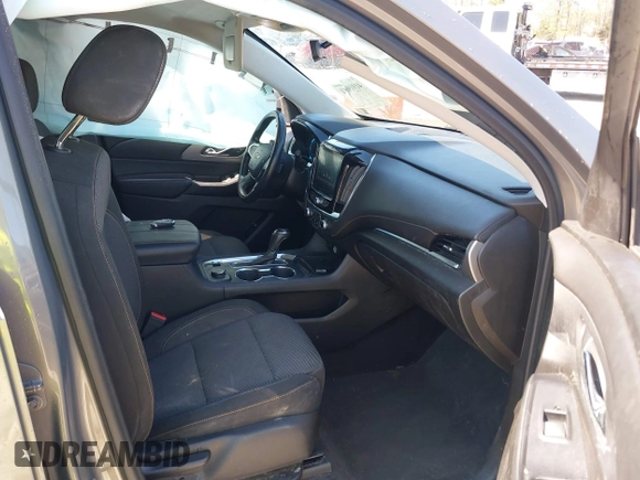 2018 Chevrolet Traverse LT Cloth z VIN 1GNEVGKW4JJ281837, wystawiony jako IAAI lot #41919081 z przebiegiem 91 496 mil mil oraz . Historia ofert i sprzedaży dostępna na DreamBid. Obrazek 5.