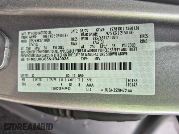 2022 Ford Escape SE z VIN 1FMCU0G65NUB40925, wystawiony jako IAAI lot #42841804 z przebiegiem 54 950 mil mil oraz . Historia ofert i sprzedaży dostępna na DreamBid. Obrazek 15.