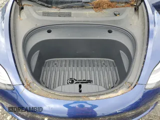 2021 Tesla Model 3 Long Range z VIN 5YJ3E1EB3MF924468, wystawiony jako Copart lot #55046745 z przebiegiem 29 446 mil mil oraz Szkoda całkowita • Salvage title. Historia ofert i sprzedaży dostępna na DreamBid. Obrazek 11.