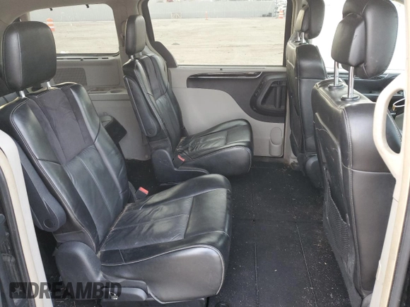 2011 Chrysler Town & Country Limited with VIN 2A4RR6DG4BR616911, listed as a Copart auction lot 83353704 with 204,731 mi miles and Clean Title. Bid and sale history available at carsss.com. Image 11.
