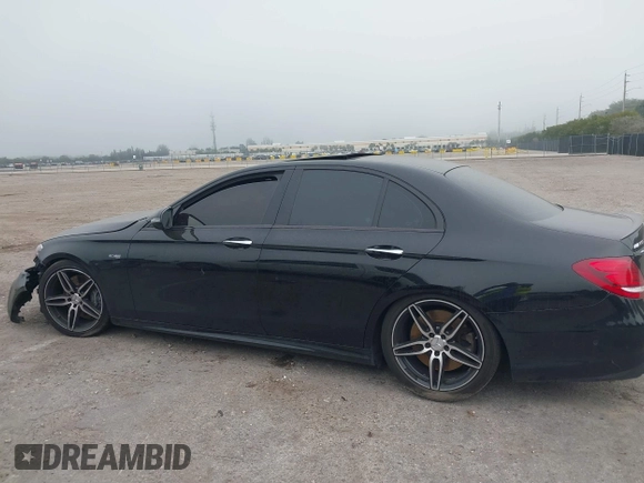 2018 Mercedes-Benz E-Class AMG E 43 with VIN WDDZF6EB3JA443828, listed as a IAAI auction lot 41877082 with 95,651 mi miles. Bid and sale history available at carsss.com. Image 14.