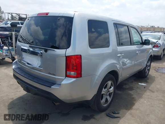 2013 Honda Pilot EX-L with VIN 5FNYF4H58DB049642, listed as a IAAI auction lot 42116017 with 116,647 mi miles. Bid and sale history available at carsss.com. Image 4.