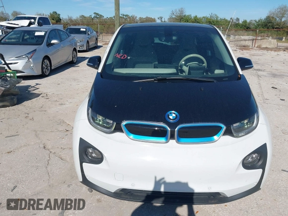2017 BMW i3 z VIN WBY1Z8C55HV550906, wystawiony jako IAAI lot #41705056 z przebiegiem 79 566 mil mil oraz . Historia ofert i sprzedaży dostępna na DreamBid. Obrazek 6.