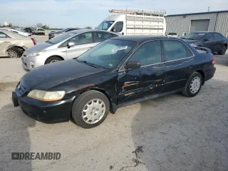 2002 Honda Accord LX z VIN 1HGCG56432A111611, wystawiony jako Copart lot #52534165 z przebiegiem 258 424 mil mil oraz Szkoda całkowita • Salvage title. Historia ofert i sprzedaży dostępna na DreamBid. Obrazek 1.