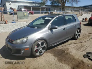 2011 Volkswagen GTI w/Sunroof & Navi PZEV z VIN WVWGD7AJ0BW330322, wystawiony jako Copart lot #54681375 z przebiegiem 139 418 mil mil oraz Szkoda całkowita • Salvage title. Historia ofert i sprzedaży dostępna na DreamBid. Obrazek 1.