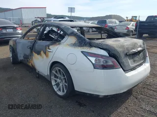2014 Nissan Maxima S with VIN 1N4AA5AP6EC451326, listed as a IAAI auction lot 42218548 with Not provided miles and . Bid and sale history available at DreamBid. Image 3.