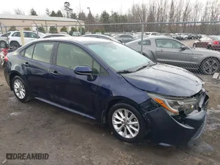 2021 Toyota Corolla LE with VIN JTDVPMAE2MJ155121, listed as a IAAI auction lot 41683464 with 205,384 mi miles. Bid and sale history available at carsss.com. Image 1.