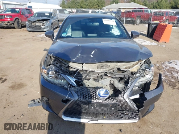 2015 Lexus CT 200h z VIN JTHKD5BH5F2224325, wystawiony jako IAAI lot #41095553 z przebiegiem 92 591 mil mil oraz . Historia ofert i sprzedaży dostępna na DreamBid. Obrazek 12.