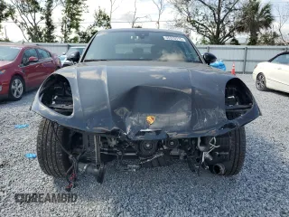 2022 Porsche Macan with VIN WP1AA2A56NLB09932, listed as a Copart auction lot 55310715 with 18,741 mi miles and Salvage title. Bid and sale history available at DreamBid. Image 5.