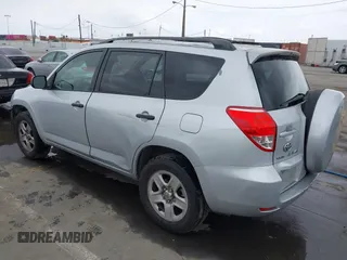 2006 Toyota RAV4 with VIN JTMZD33V965007142, listed as a IAAI auction lot 42117185 with 330,017 mi miles and . Bid and sale history available at DreamBid. Image 3.