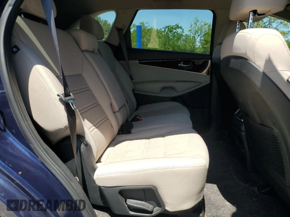 2018 Kia Sorento LX with VIN 5XYPG4A35JG399395, listed as a Copart auction lot 54314985 with 115,931 mi miles and Clean Title. Bid and sale history available at carsss.com. Image 11.